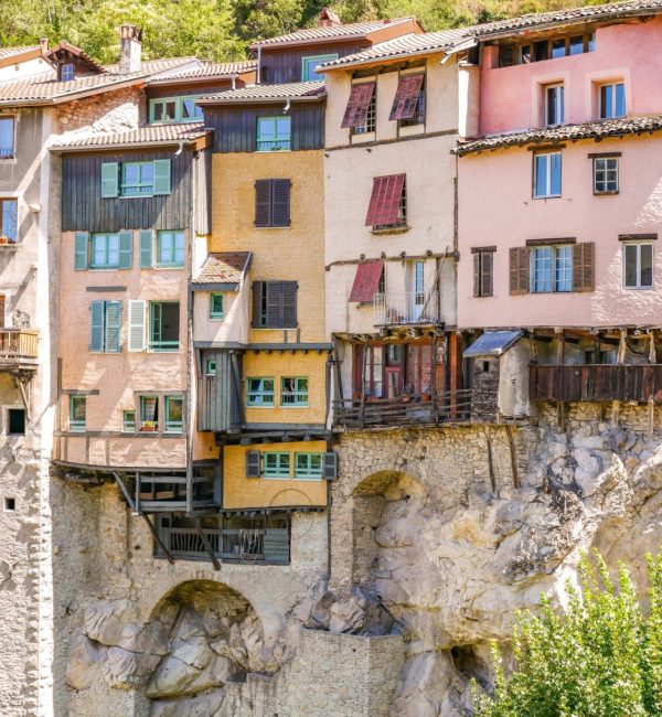 Photo-02-08-2022-11-52-49-980x1305