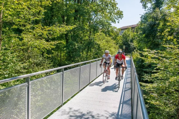 cyclo-sur-la-v63-fpattou_1224x8163