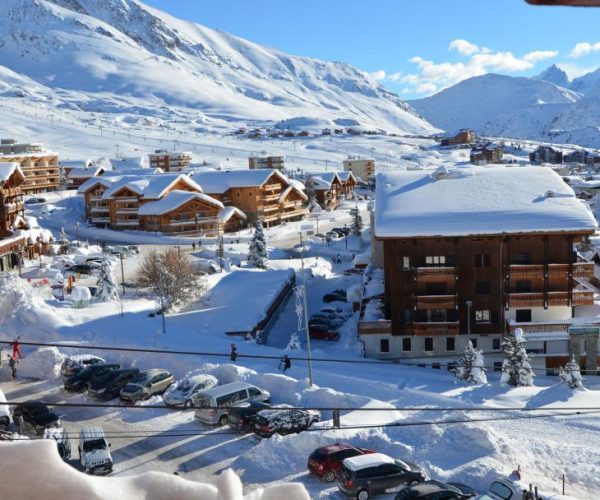 hotel_les_grandes_rousses_alpe_d_huez_view_default.23655