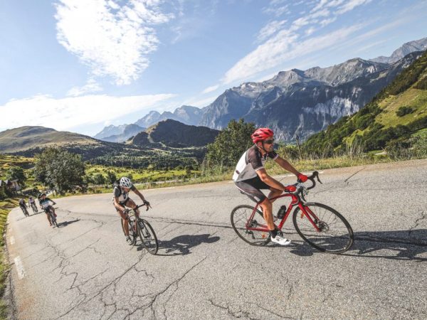 montee-alpe-huez-06-1200x800